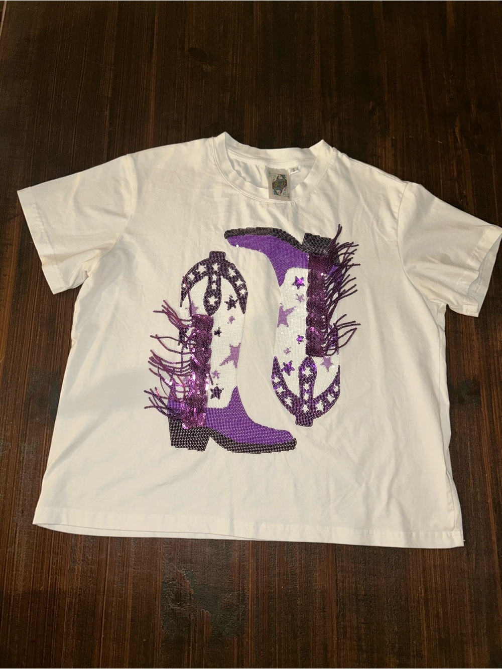 QUEEN OF SPARKLES White Tee with Purple Sequin Cowboy Boot Motif